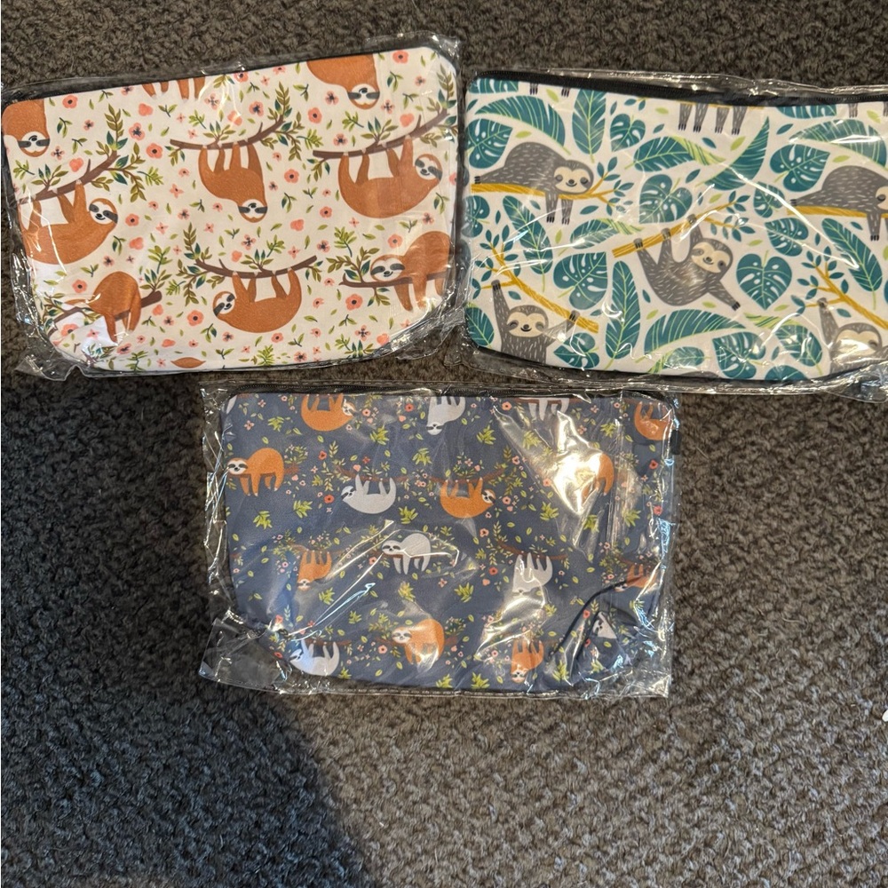 Set of 3 Sloth Print Pouches